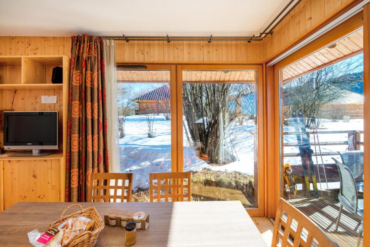 Loges Du Jura Villa Cerniebaud Buitenkant foto