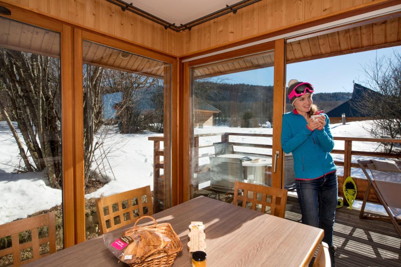 Loges Du Jura Villa Cerniebaud Buitenkant foto